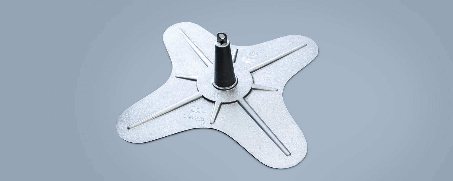 Anchor point without drilling the roof sealing