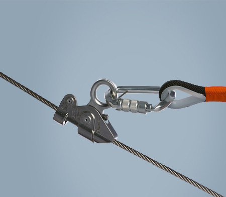 A mobile anchorage with fall arrest device for cable lifeline