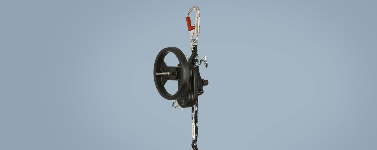 Automatic descender with hand crank